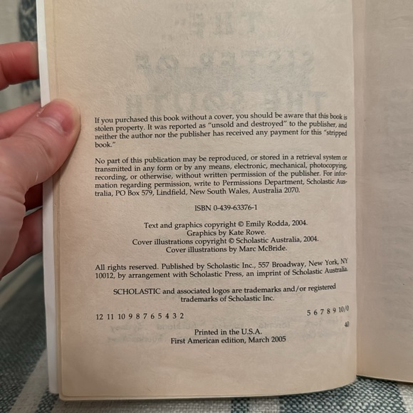 COPY - ☘️2/$10☘️ Dragons of Deltora The Sister of the South by Emily Rodda 2005 - Picture 4 of 7